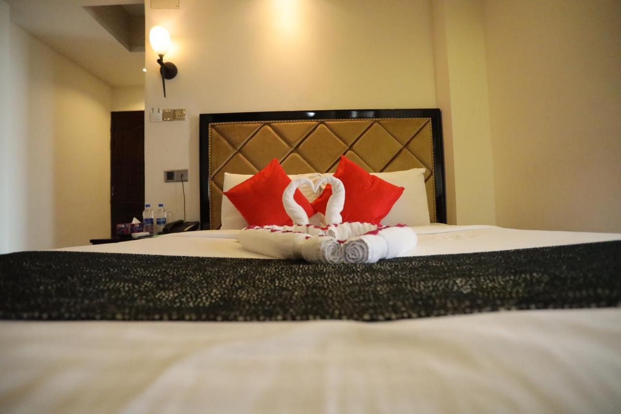 The Elite Residence Dhaka Buitenkant foto