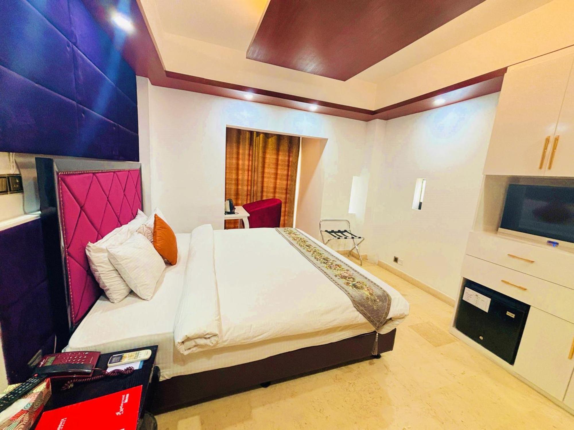 The Elite Residence Dhaka Buitenkant foto